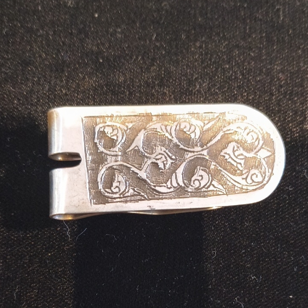 Engraved Silver-Tone Money Clip for Men